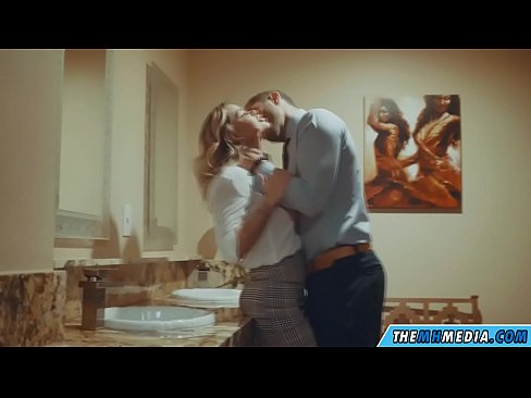❤️ ווען אַ באַסטי בלאָנדע סידוס איר אין אַ ציבור אָפּטריט ❤ פּאָרנאָ ביי yi.loanworld.top ❌